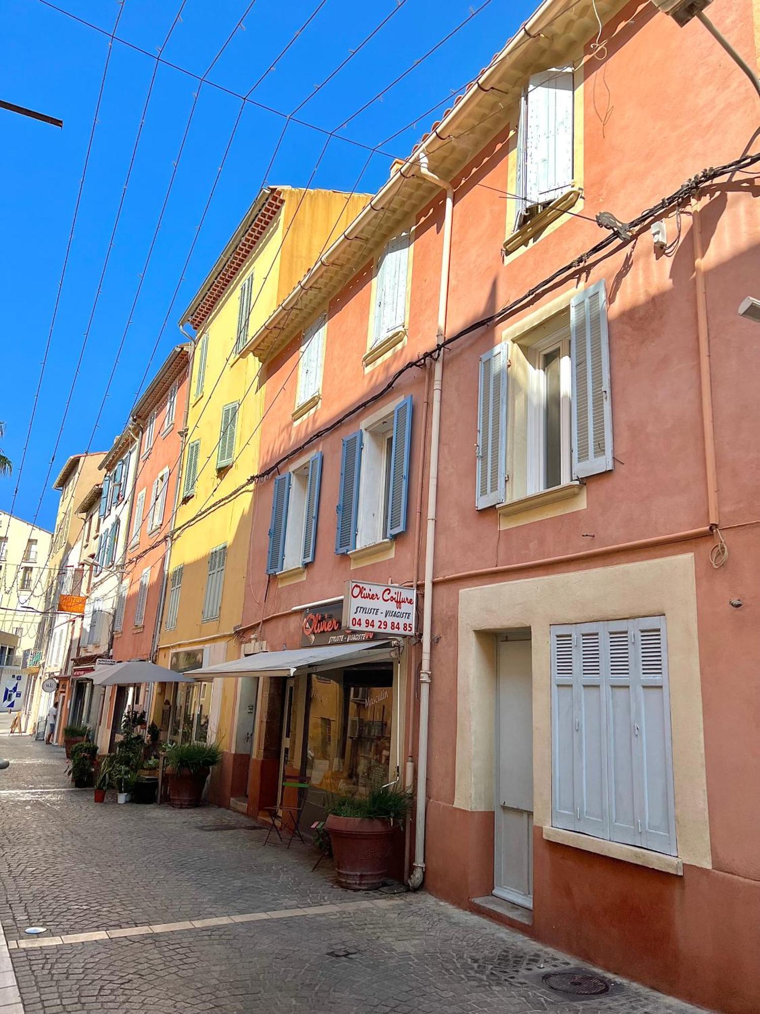 Appartement Coup De Coeur Centre Village Et Plage Climatise 3 Etoiles Terra Cigala Бандоль Экстерьер фото